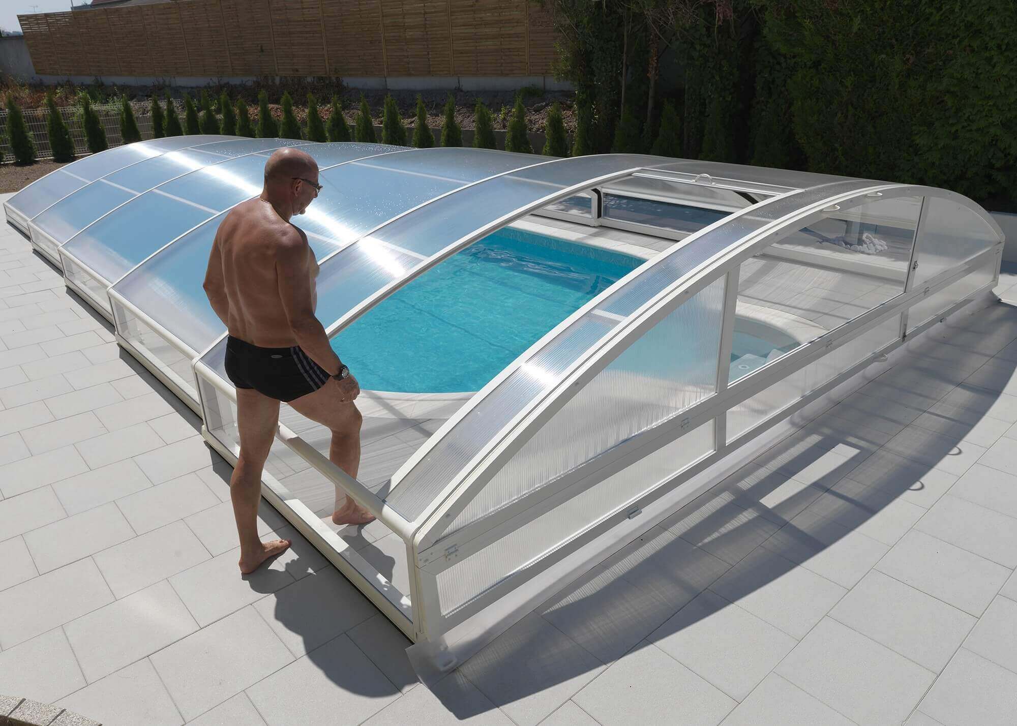 Kit De Fixation Universel Pour Abri De Piscine Abri télescopique pour piscine - Piscines Waterair
