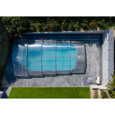 Abri télescopique pour piscine