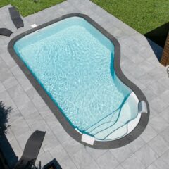 photo piscine drone