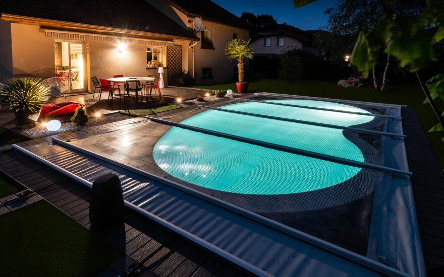 Couverture de piscine à formes libres