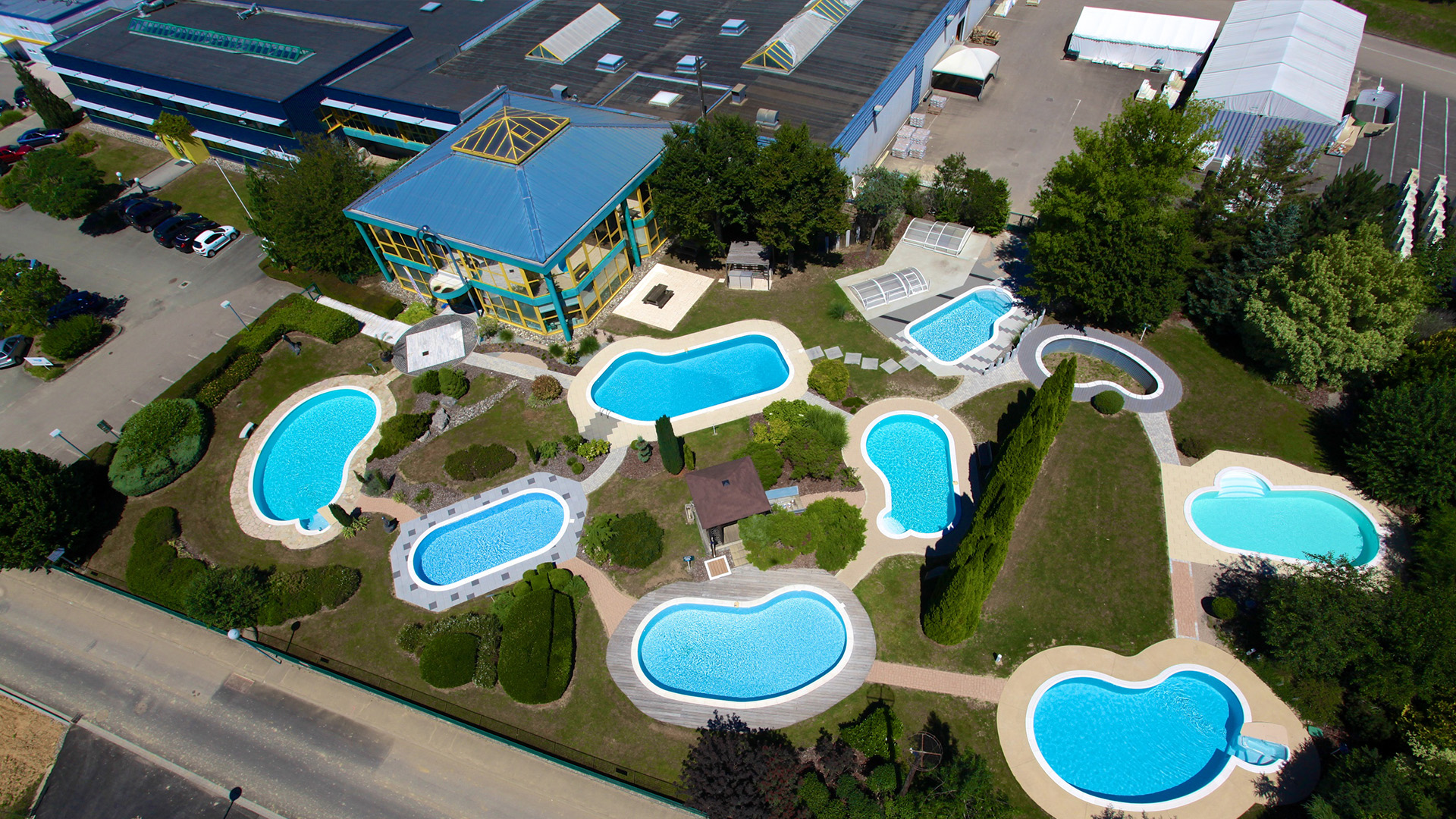 Fontaine fleur - Piscines Waterair