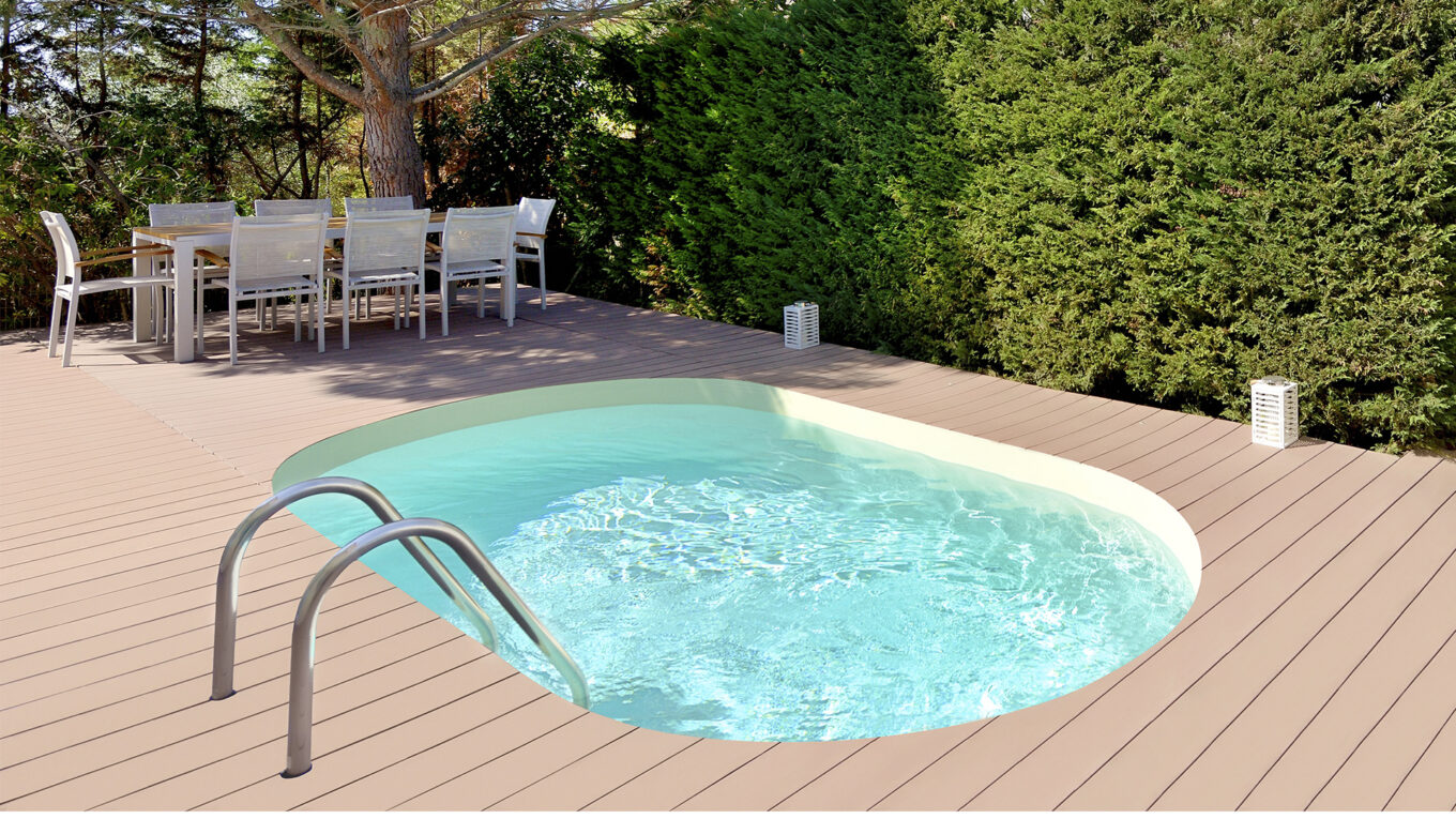 Piscine Olivia mini sur terrasse en bois