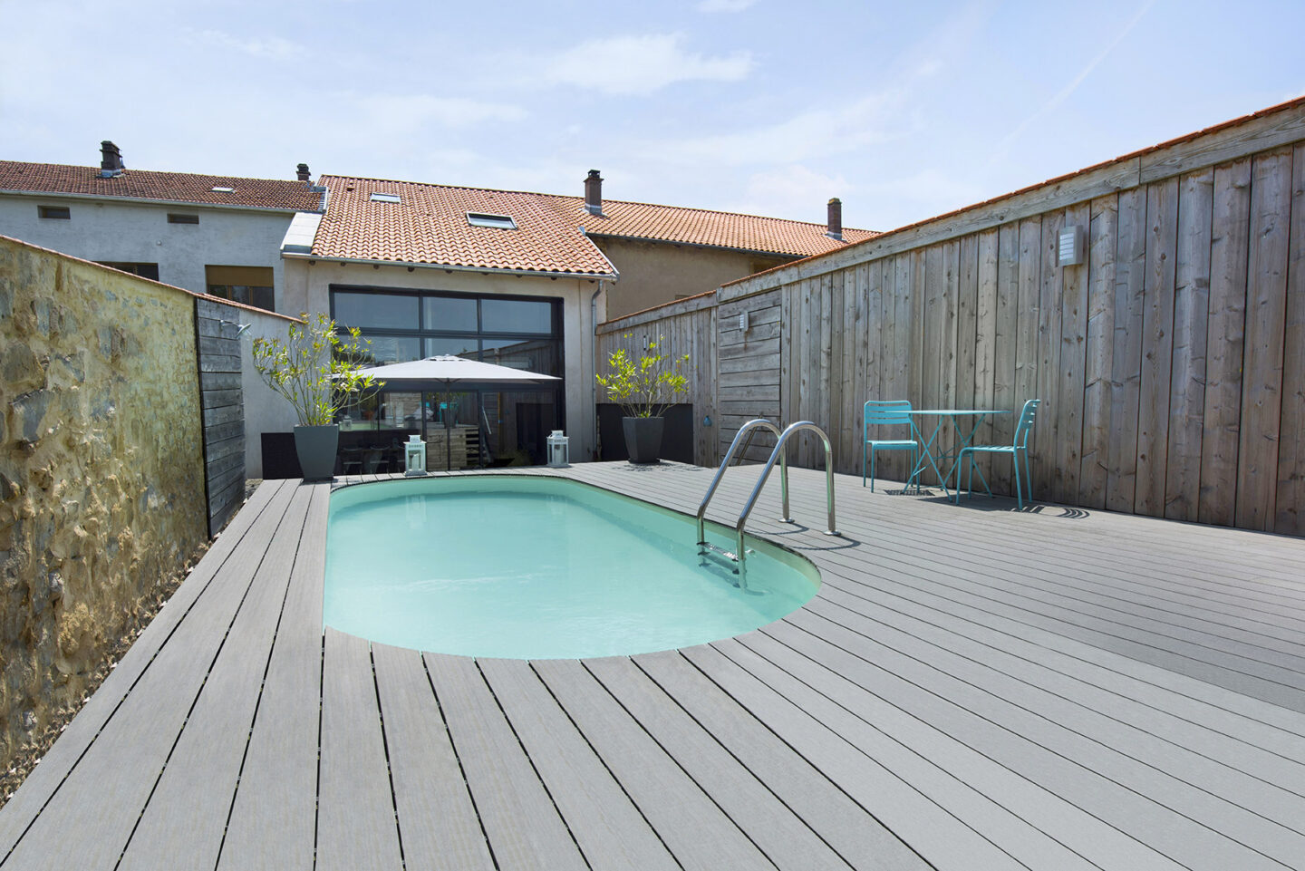 Piscine Urbaine Avoir Une Piscine En Ville C est Possible Piscines piscine-urbaine-avoir-une-piscine-en-ville-c-est-possible-piscines