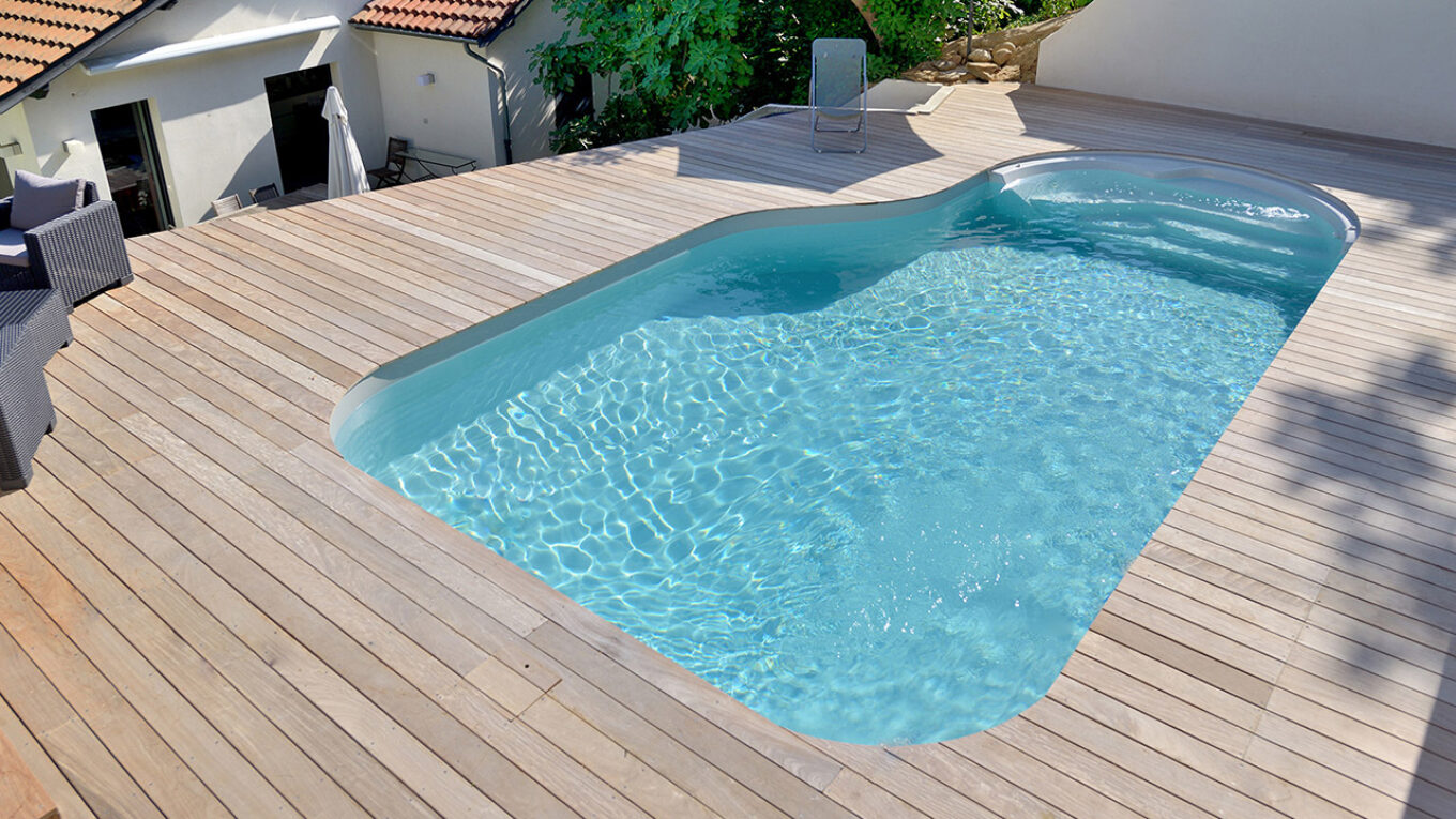 Piscine de forme libre waterair