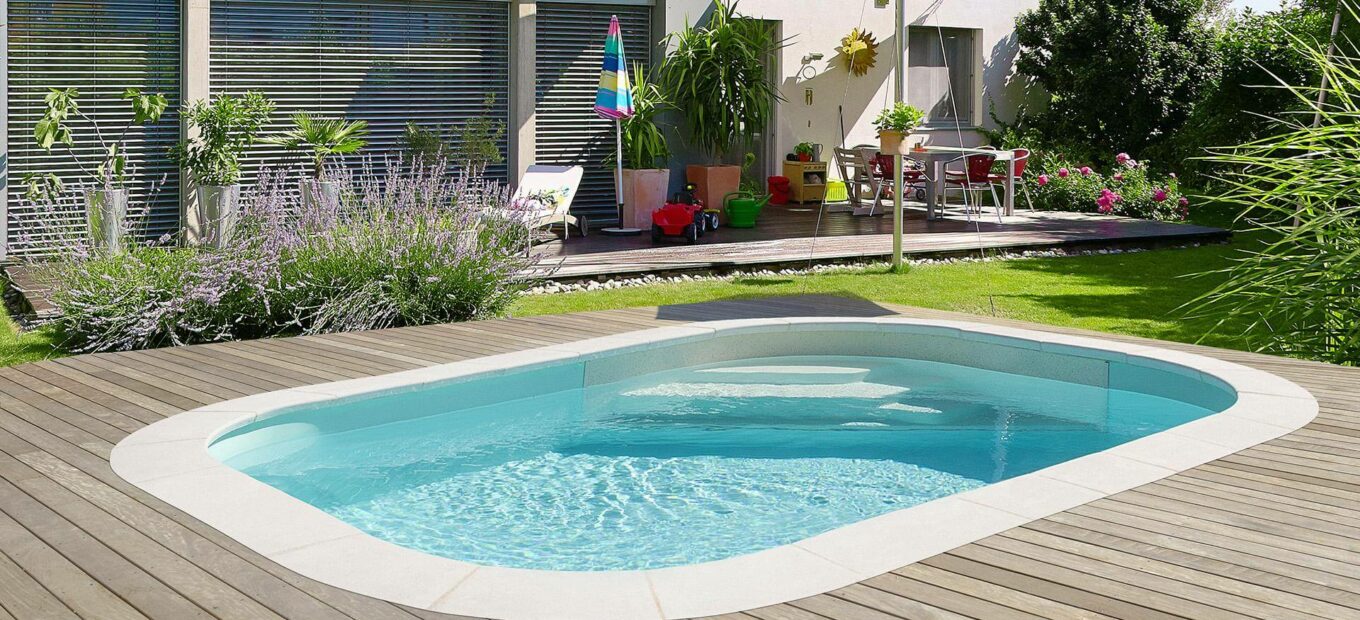 Mini piscine sara avec margelles