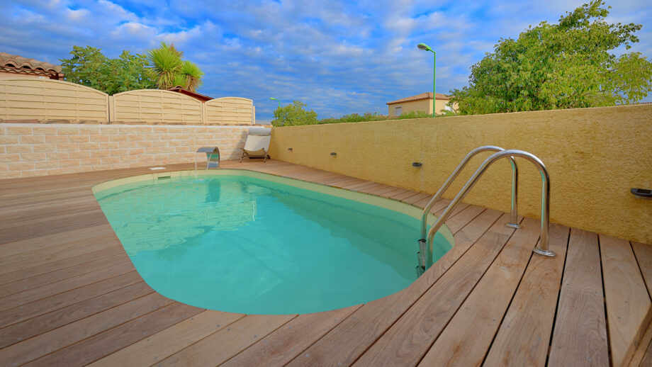 mini pool