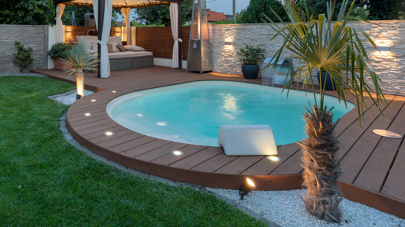 Mini piscine Lola avec plage bois espace cocooning