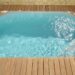 Minipool mit Whirlpool-Treppe