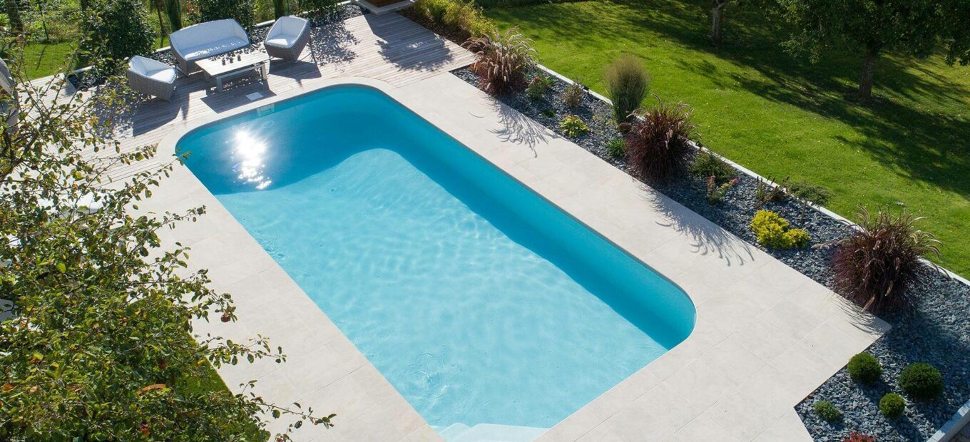 comprar una piscina familiar rectangular de tamaño grande