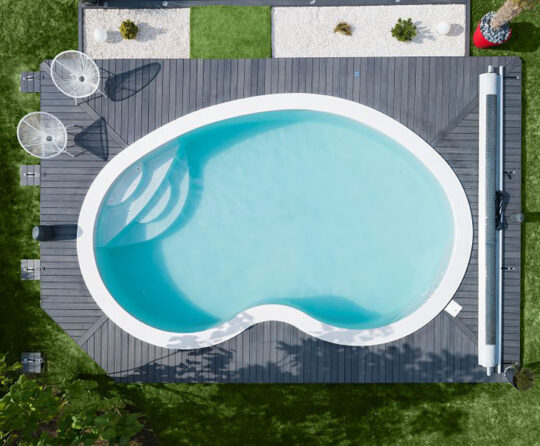 piscine haricot petite taille