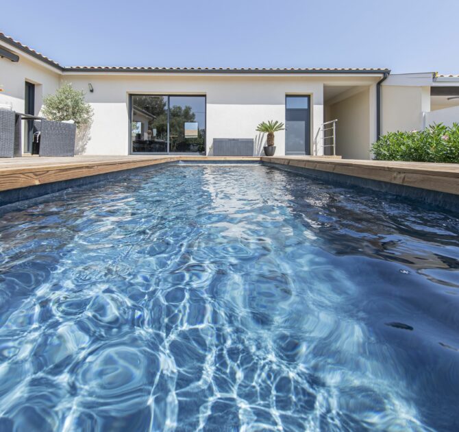 Zoom sur les couleurs de liners tendance Piscines Waterair — free download