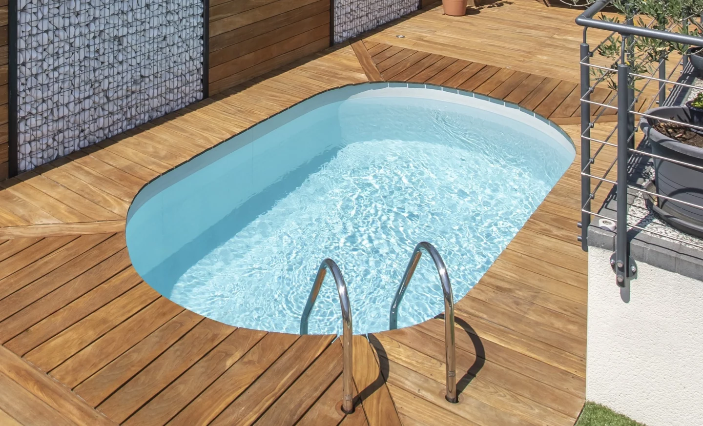 mini piscine personnalisable