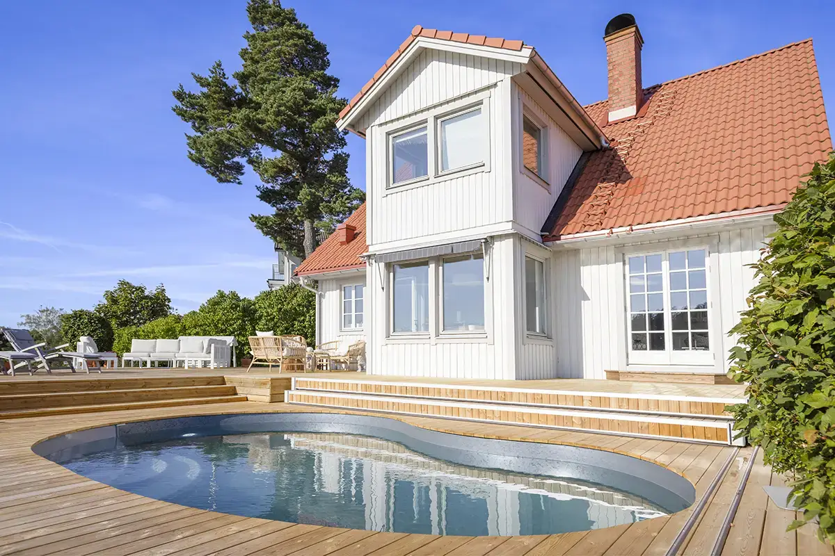 Avantages piscine coque et piscine kit