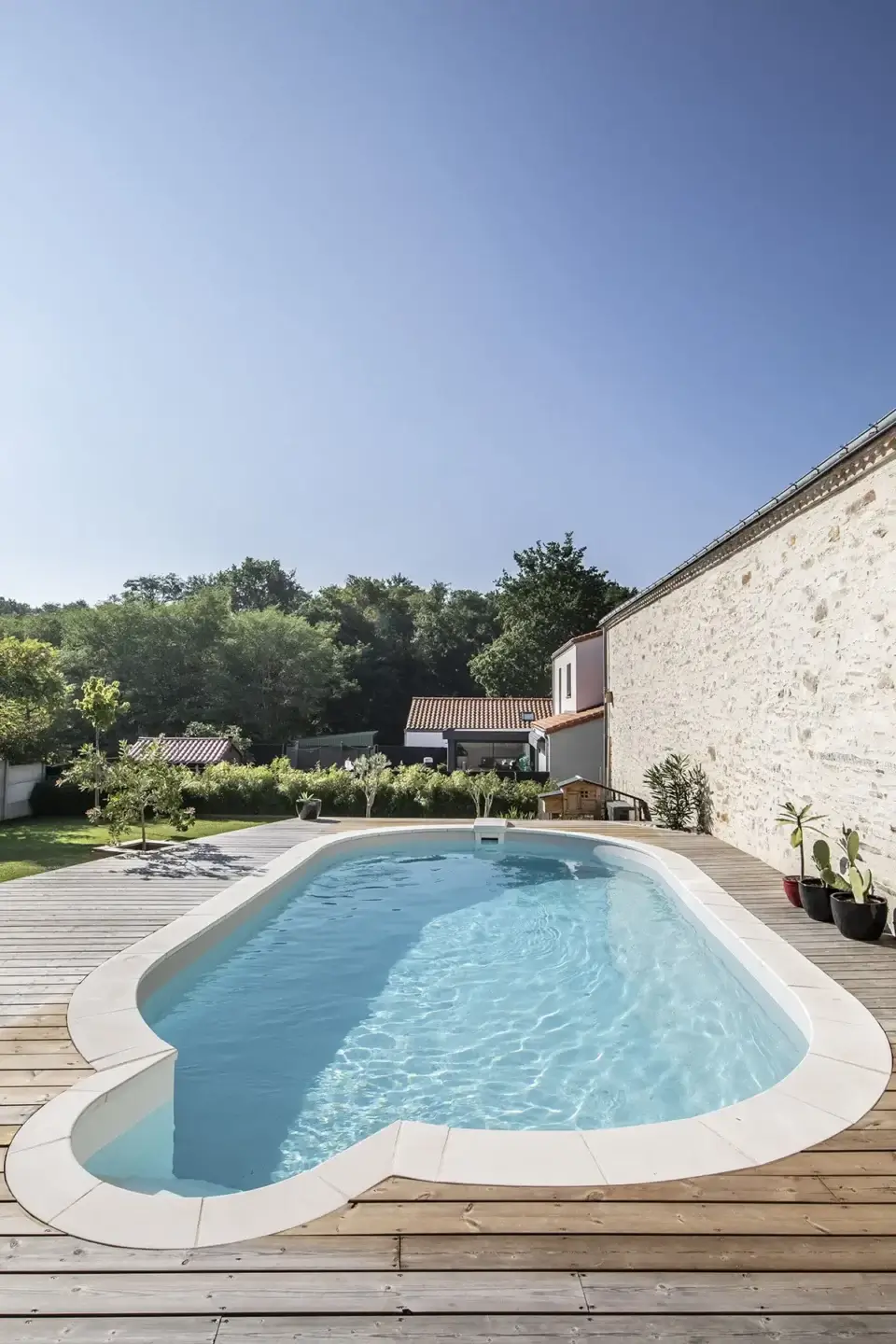 Piscine coque : quel modèle choisir