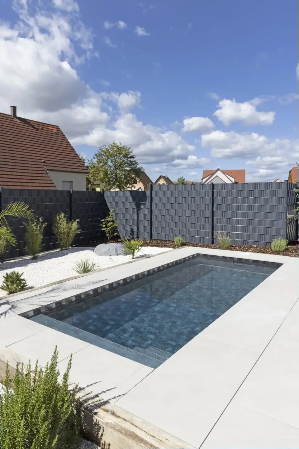 avantages piscine rectangulaire