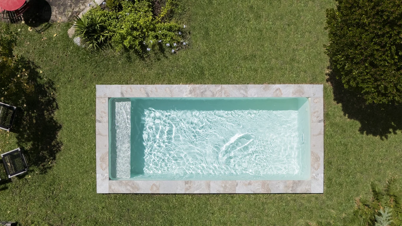 mini piscine couloir de nage plage immergée