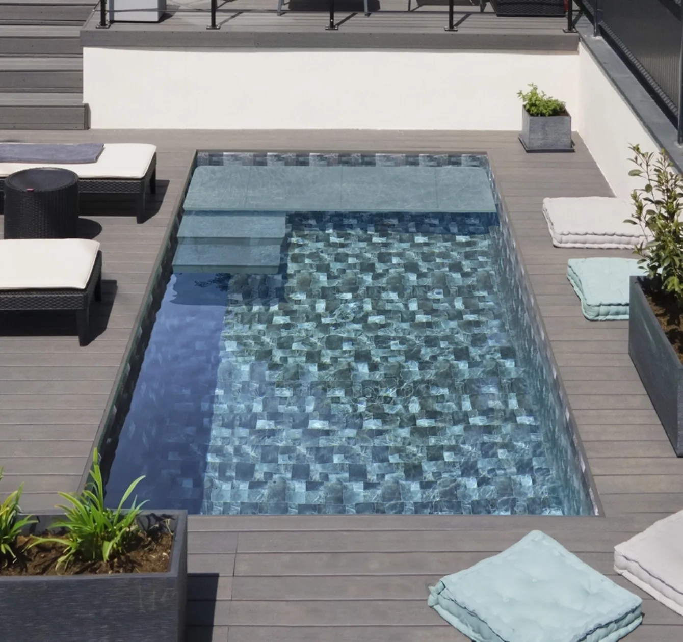 mini piscine rectangle plage immergée