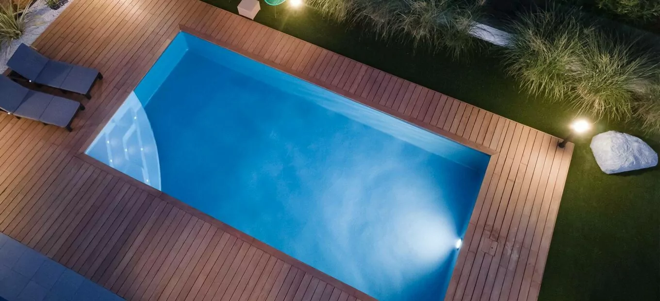piscine design projecteur nuit