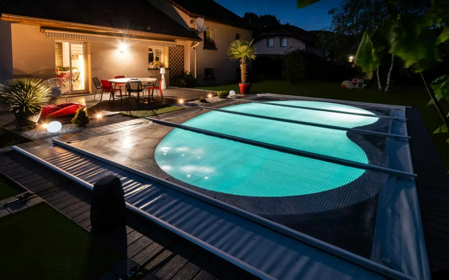Chauffage piscine : une solution économique et écologique pour chauffer  votre piscine - MySolae - Couverture Solaire Multi-usages