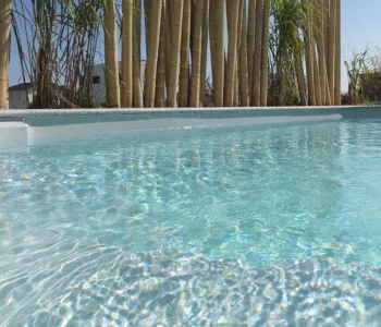 Piscine avec liner gris