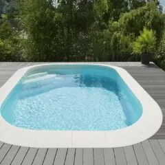 mini piscine sara carrée avec escalier