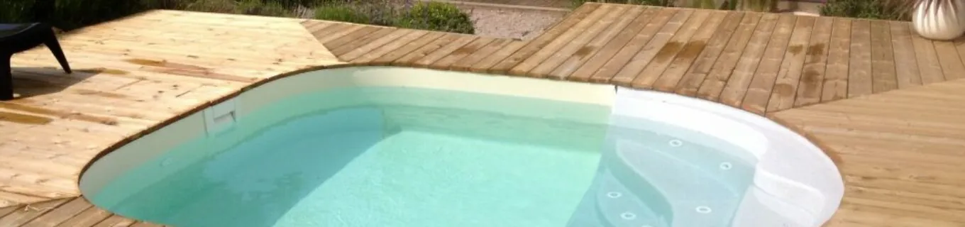 Photo d'une petite piscine Waterair