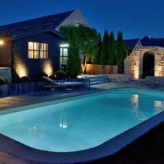 comprar una piscina rectangular con sistema de iluminación led