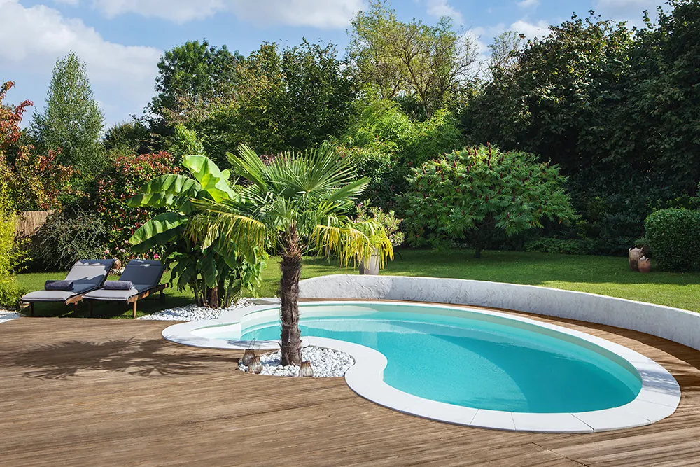 piccola piscina a fagiolo in kit